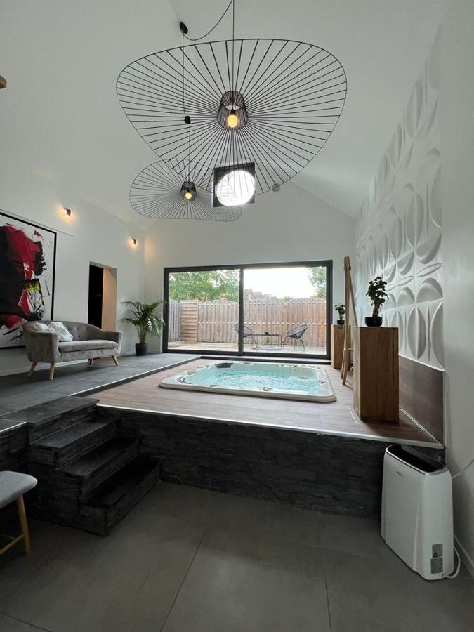 Wellness Loft Huy Apartment Exterior foto